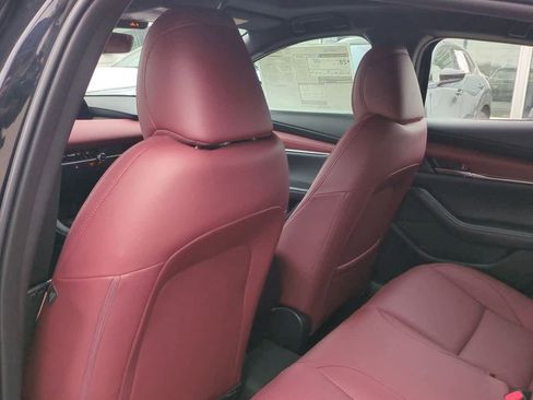 New 2026 MAZDA MAZDA3 2.5 S Hatchback w/ Premium Pkg image 17