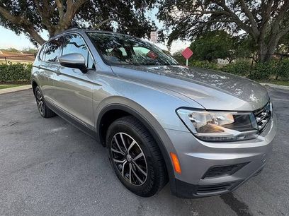 Used 2021 Volkswagen Tiguan SE w/ Panoramic Sunroof Package