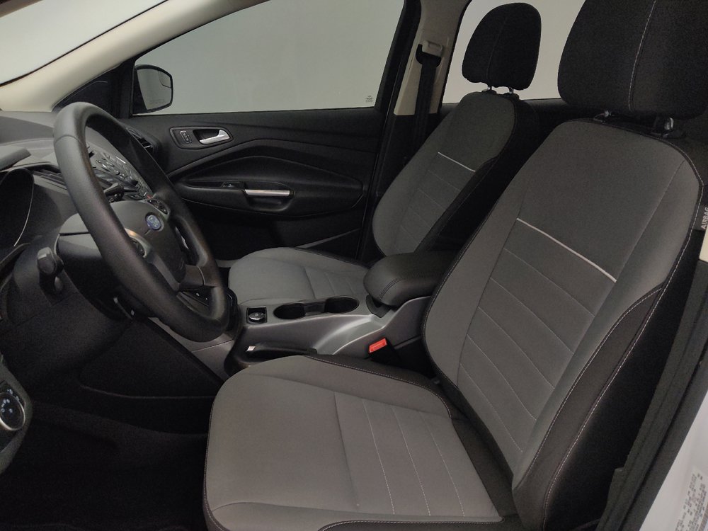 Used 2015 Ford Escape SE FWD image 17
