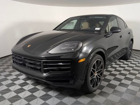 New 2026 Porsche Cayenne Coupe AWD/4WD image 1