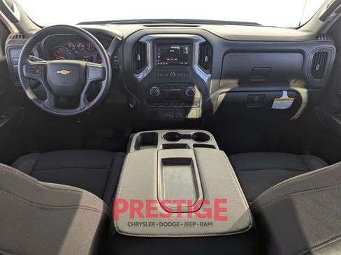 Used 2025 Chevrolet Silverado 1500 Custom w/ Turbomax Blackout Package image 29