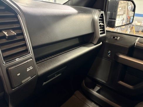 Used 2020 Ford F150 XLT w/ Equipment Group 302A Luxury image 18