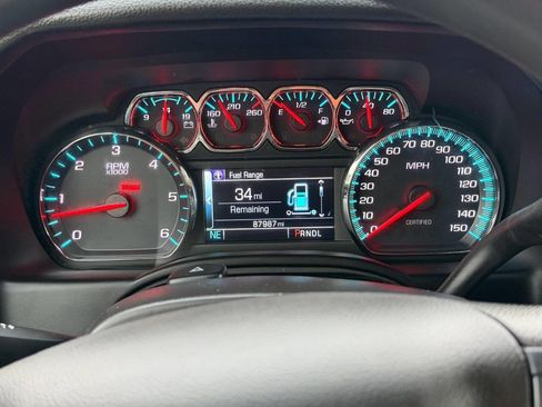 Used 2019 Chevrolet Tahoe 2WD w/ Remote Keyless Entry Package image 27