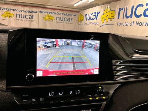 Used 2025 Toyota Camry LE FWD image 19