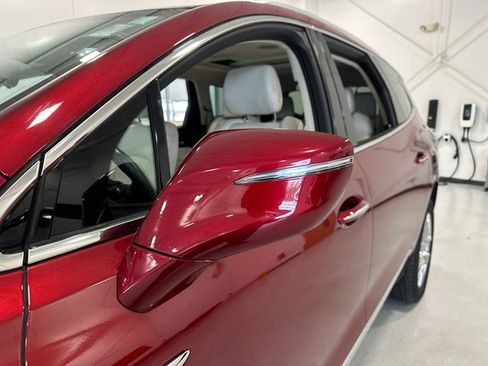 Used 2022 Buick Enclave Premium w/ Experience Buick Package image 12
