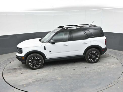 Used 2023 Ford Bronco Sport Outer Banks w/ Tech Package AWD/4WD image 14