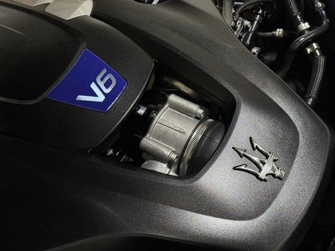 Used 2018 Maserati Ghibli S GranSport image 84