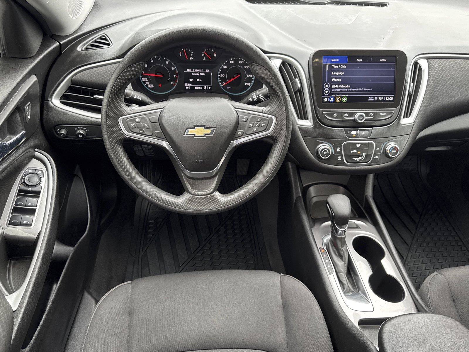 Used 2022 Chevrolet Malibu LS FWD image 12
