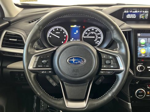 Used 2023 Subaru Forester Limited w/ Popular Package #3 AWD/4WD image 17