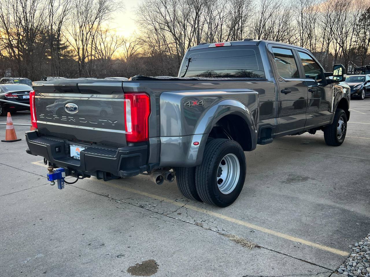 Used 2023 Ford F350 XL AWD/4WD image 4