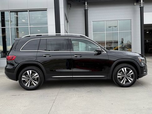 Used 2025 Mercedes-Benz GLB 250 4MATIC image 43