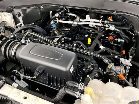 Used 2023 Ford Explorer XLT w/ Equipment Group 202A image 35