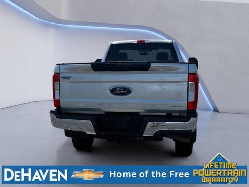 Used 2017 Ford F250 XL w/ Power Equipment Group AWD/4WD image 5