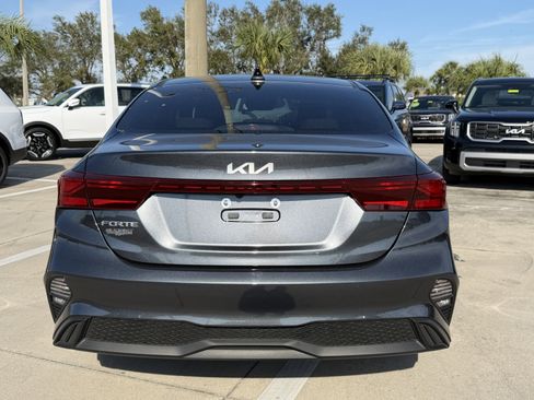 Certified 2023 Kia Forte LXS w/ LXS Technology Package image 5