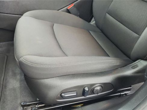 Used 2023 Chevrolet Malibu LT image 23