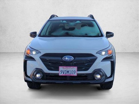 Certified 2025 Subaru Outback Premium image 2