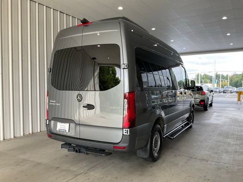 Used 2024 Mercedes-Benz Sprinter 2500 image 19