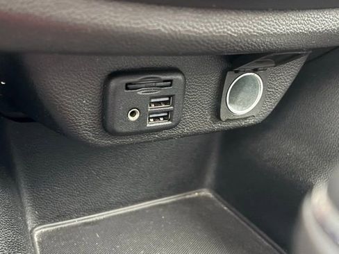 Used 2020 Chevrolet Traverse LT w/ LT Premium Package image 34