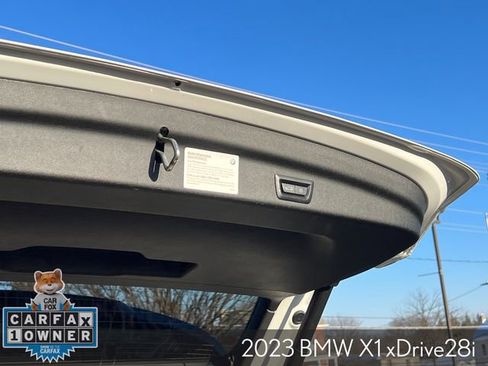 Used 2023 BMW X1 xDrive28i w/ Premium Package image 16