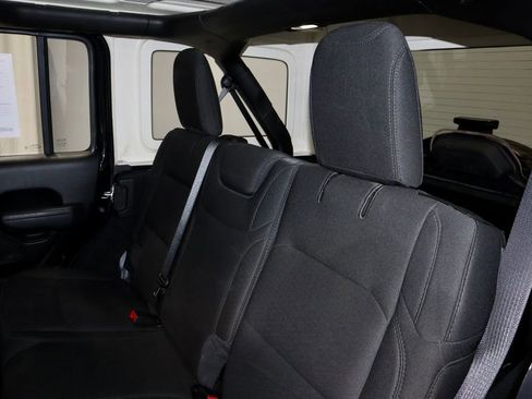 Used 2022 Jeep Wrangler Unlimited Sport AWD/4WD image 22