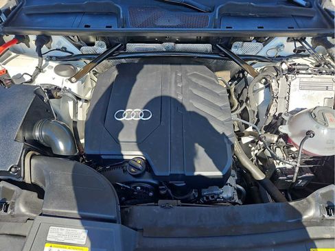 Certified 2023 Audi Q5 2.0T Premium w/ Convenience Package AWD/4WD image 33