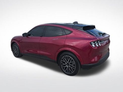 Used 2025 Ford Mustang Mach-E Premium RWD image 5