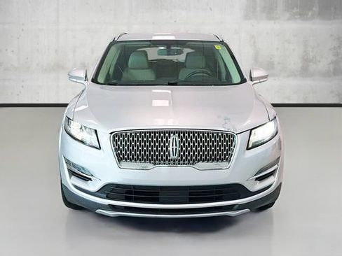 Used 2019 Lincoln MKC Premiere image 2