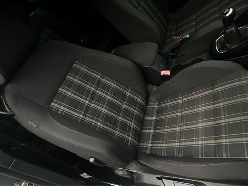 Used 2011 Volkswagen GTI 2-Door FWD image 20