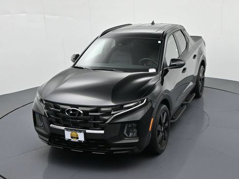 Used 2024 Hyundai Santa Cruz Night AWD/4WD image 16