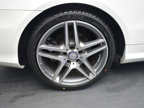 Used 2017 Mercedes-Benz E 400 Cabriolet w/ Premium 2 Package image 18