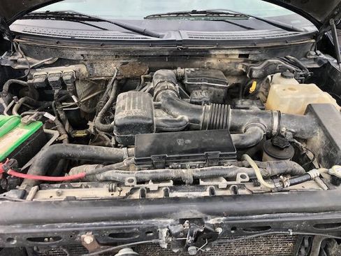 Used 2010 Ford F150 XLT image 6