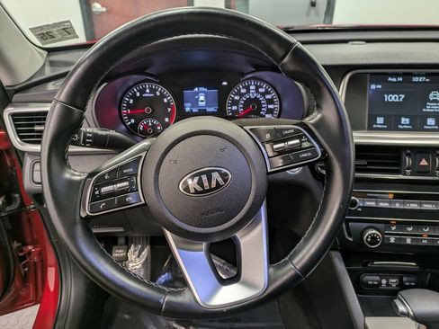 Used 2020 Kia Optima SE image 19