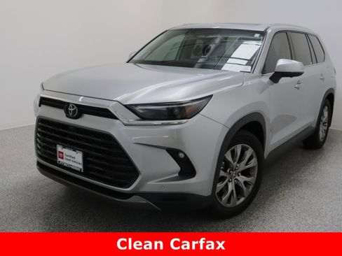 Certified 2024 Toyota Grand Highlander Limited image 2