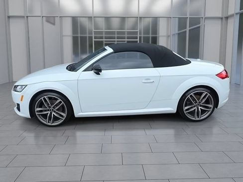 Used 2017 Audi TT 2.0T w/ Technology Package AWD/4WD image 5