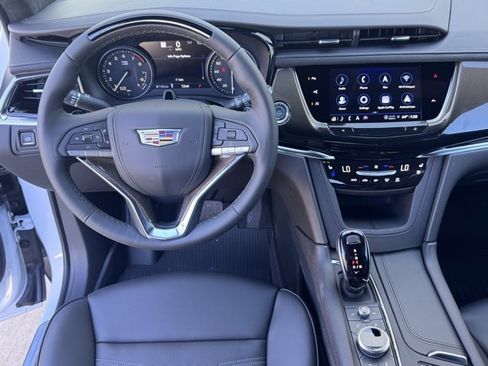 New 2025 Cadillac XT6 Premium Luxury w/ Platinum Package image 21