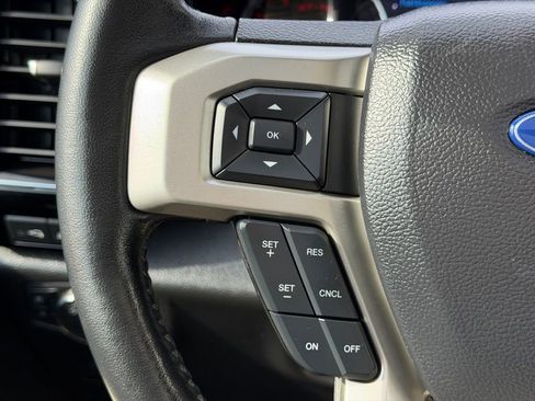 Used 2021 Ford F250 Lariat w/ Lariat Ultimate Package image 18