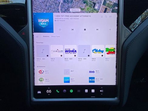 Used 2020 Tesla Model S Long Range Plus image 23