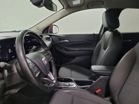 Used 2024 Buick Encore GX Preferred FWD image 17