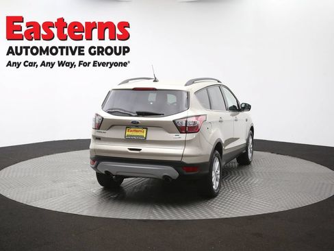 Used 2018 Ford Escape SE w/ SE Sync 3 Package AWD/4WD image 39