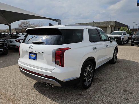 Used 2024 Hyundai Palisade Limited image 8