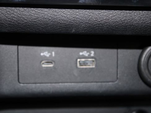 Used 2023 Nissan Rogue SV AWD/4WD image 28