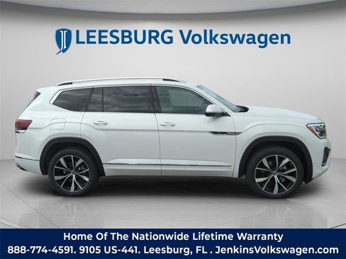 New 2026 Volkswagen Atlas SEL Premium R-Line image 3