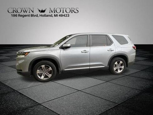 Used 2025 Honda Pilot EX-L image 7