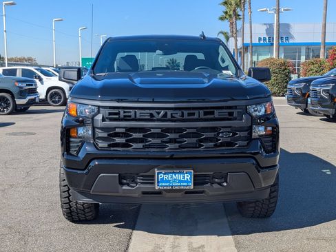 Used 2026 Chevrolet Silverado 1500 Custom w/ Turbomax Blackout Package AWD/4WD image 8
