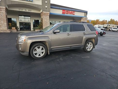 Used 2011 GMC Terrain SLT image 31
