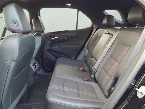 Certified 2023 Chevrolet Equinox RS image 9