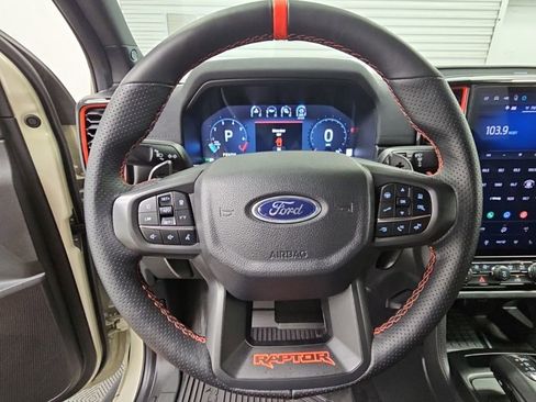 Used 2025 Ford Ranger Raptor AWD/4WD image 22