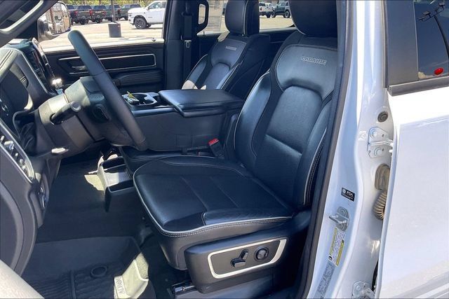 Used 2023 RAM 1500 Laramie AWD/4WD image 27