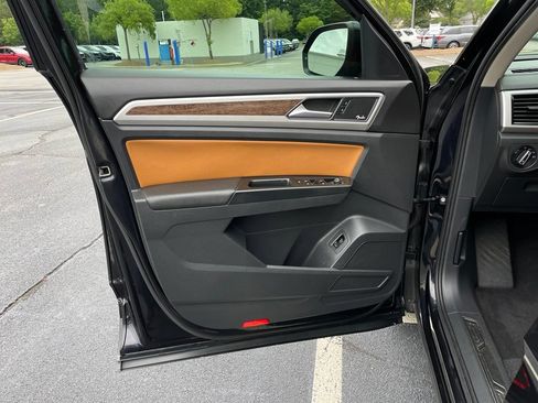 Used 2019 Volkswagen Atlas SEL Premium AWD/4WD image 23