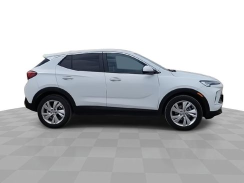 Used 2025 Buick Encore GX Preferred FWD image 9